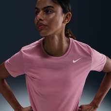 Camiseta Nike Dri-FIT - Feminina