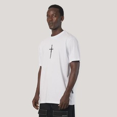 Camiseta Regular MCD Cavaleiro Guerra Espada Masculino