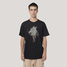 Camiseta Regular MCD Espada Pássaro Bailon Masculino