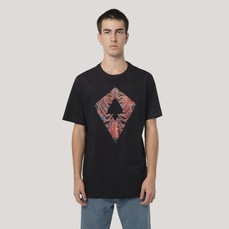 Camiseta Regular MCD Pipa Esqueleto Raio X Masculino
