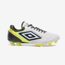 Chuteira de Campo Adulto Umbro Adamant Master Class Pro