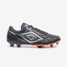 Chuteira de Campo Adulto Umbro Adamant Master Class Pro