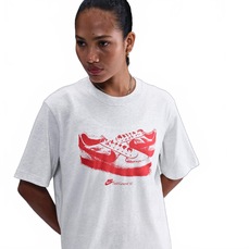 Camiseta Nike Sportswear Field General Feminina