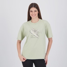Camisa New Balance Flower Shoe Feminina
