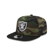 Boné New Era 9FIFTY A-Frame  Las Vegas Raiders NFL Salute Service 2025 Masculino