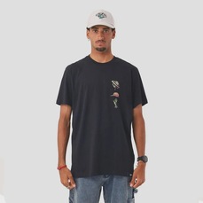 Imagem do produto Camiseta Zombie Logos - Lost - Masculino na posição 7 de 4