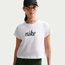 Imagem do produto Camiseta Nike Sportswear Club Heritage Feminina na posição 17 de 5