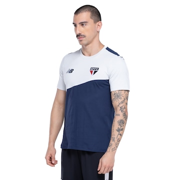 Camiseta de Viagem do São Paulo 24 New Balance Masculina