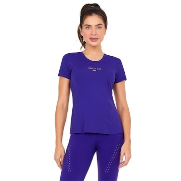 Camiseta Skin Fit Alto Giro - Feminina