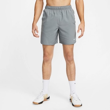 Shorts Nike Dri-FIT Challenger - Masculino