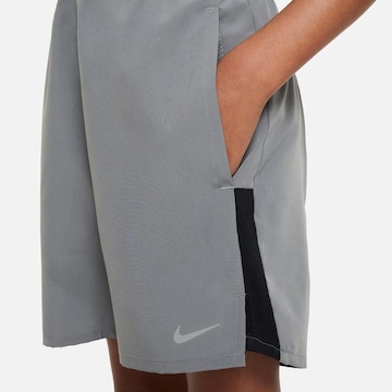 Shorts Nike Dri-Fit Challenger - Infantil