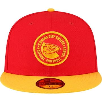 Boné Aba Reta New Era 59Fifty Fitted Kansas City Chiefs Sideline 2023 Team Patch - Fechado - Masculino