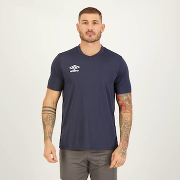 Camiseta Umbro Striker Premium - Maculina