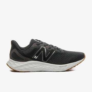 Tênis New Balance Fresh Foam Arishiv4 - Masculino