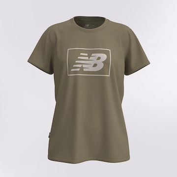 Camiseta New Balance Essentials Logo - Feminina