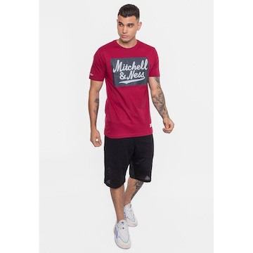 Camiseta Mitchell & Ness Masculina Estampada Bordo - Mitchell & Ness