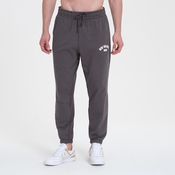 Calça New Balance Essentials - Masculina