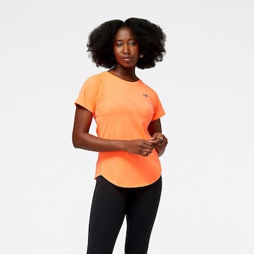 Camiseta New Balance Q Speed Jacquard - Feminina