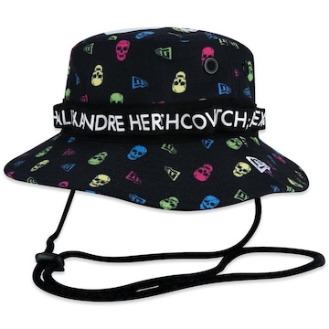 Chapéu New Era Bucket Collab Alexandre Herchcovitch Full Logo - Masculino