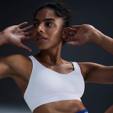 Top Fitness Nike Indy - Feminino