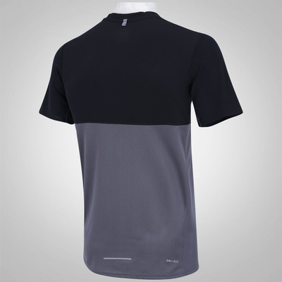 Camiseta Nike Racer - Masculina - Foto 4