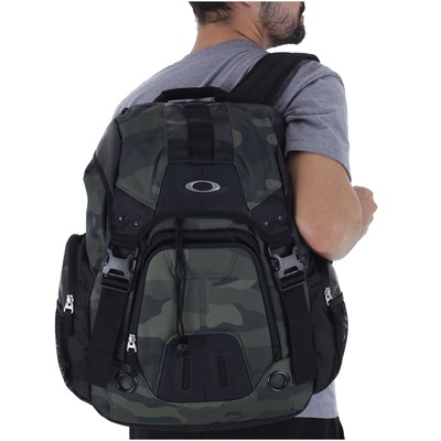 Mochila Oakley Elevated Gearbox - 32 Litros - Foto 1