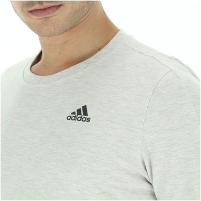 Camiseta adidas Essentials Base - Masculina - Foto 3