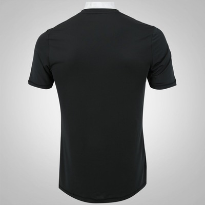 Camiseta com Proteção Solar UV Umbro Basic - Masculina - Foto 2