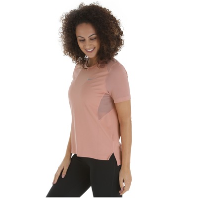 Camiseta Nike Miler SS - Feminina - Foto 2