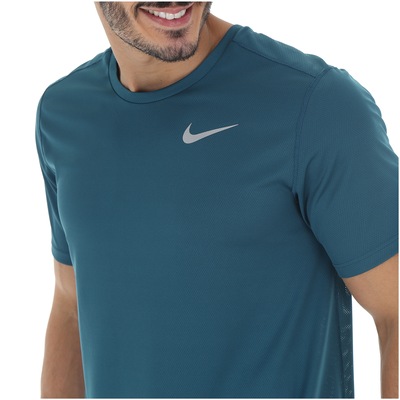 Camiseta Nike Run Top SS - Masculina - Foto 4