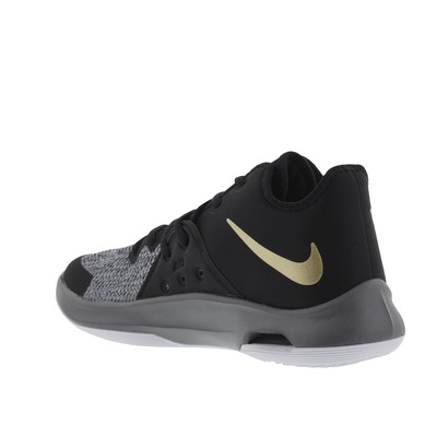 Tênis Nike Air Versitile III - Masculino - Foto 6
