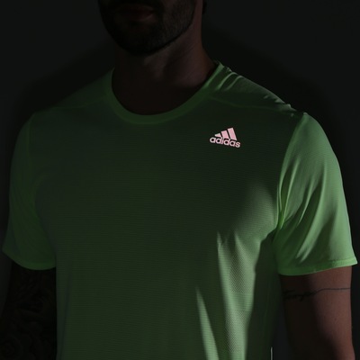 Camiseta adidas Supernova - Masculina - Foto 4