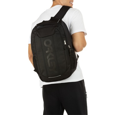 Mochila Oakley Enduro 3.0 - 20 Litros - Foto 1