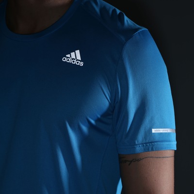 Camiseta adidas Run 19 - Masculina - Foto 4