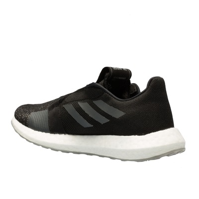 Tênis adidas SenseBoost Go - Feminino - Foto 6