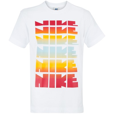 Camiseta Nike Sportswear SS Classic - Masculina - Foto 6