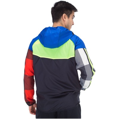 Jaqueta Corta-vento com Capuz Nike Windrunner - Masculina - Foto 2