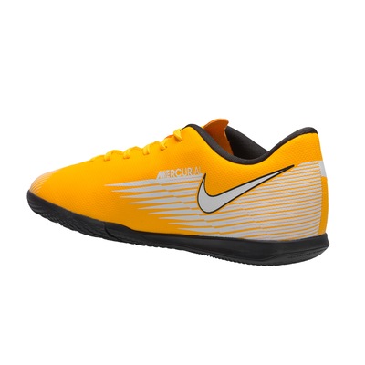 Chuteira Futsal Nike Mercurial Vapor 13 Club IC - Adulto - Foto 6