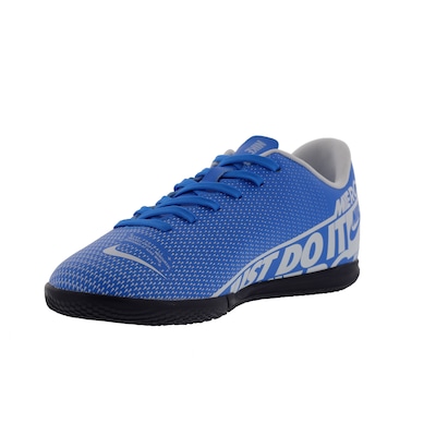 Chuteira Futsal Nike Mercurial Vapor 13 Club IC - Infantil - Foto 4