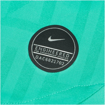 Camisa Barcelona III 19/20 Nike - Feminina - Foto 5
