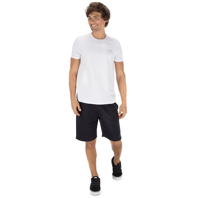 Camiseta Calvin Klein CK Básica - Masculina - Foto 4