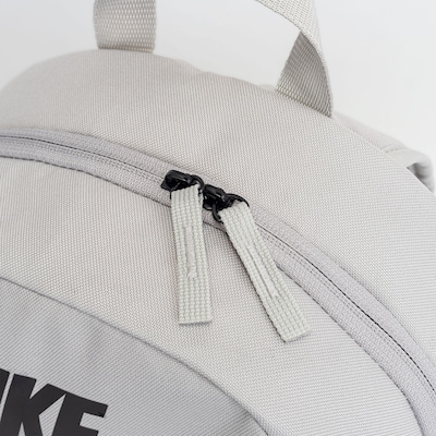 Mochila Nike Elemental GFX - 20 Litros - Foto 4