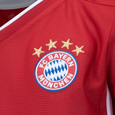 Camisa Bayern de Munique I 20/21 adidas - Infantil - Foto 6