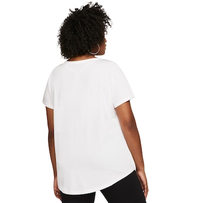 Camiseta Nike Sportswear Essential Plus - Feminina - Foto 2