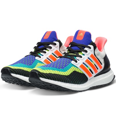 Tênis adidas Ultraboost OG - Masculino - Foto 4