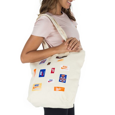 Bolsa Nike Heritage Tote JDI - Feminina - 16 Litros - Foto 1