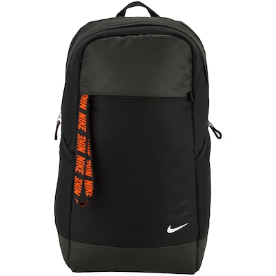 Mochila Nike Sportswear Essentials - 21 Litros - Foto 5