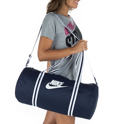 Mala Nike Heritage Duff - Feminina - 30 Litros - Foto 1