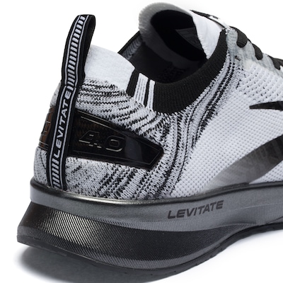 tenis brooks levitate