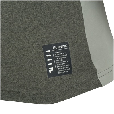 Camiseta com Proteção Solar UV Fila Run Gear - Masculina - Foto 6